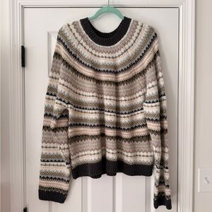 American Eagle Sweater